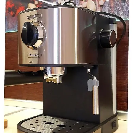 адикт Apartman *